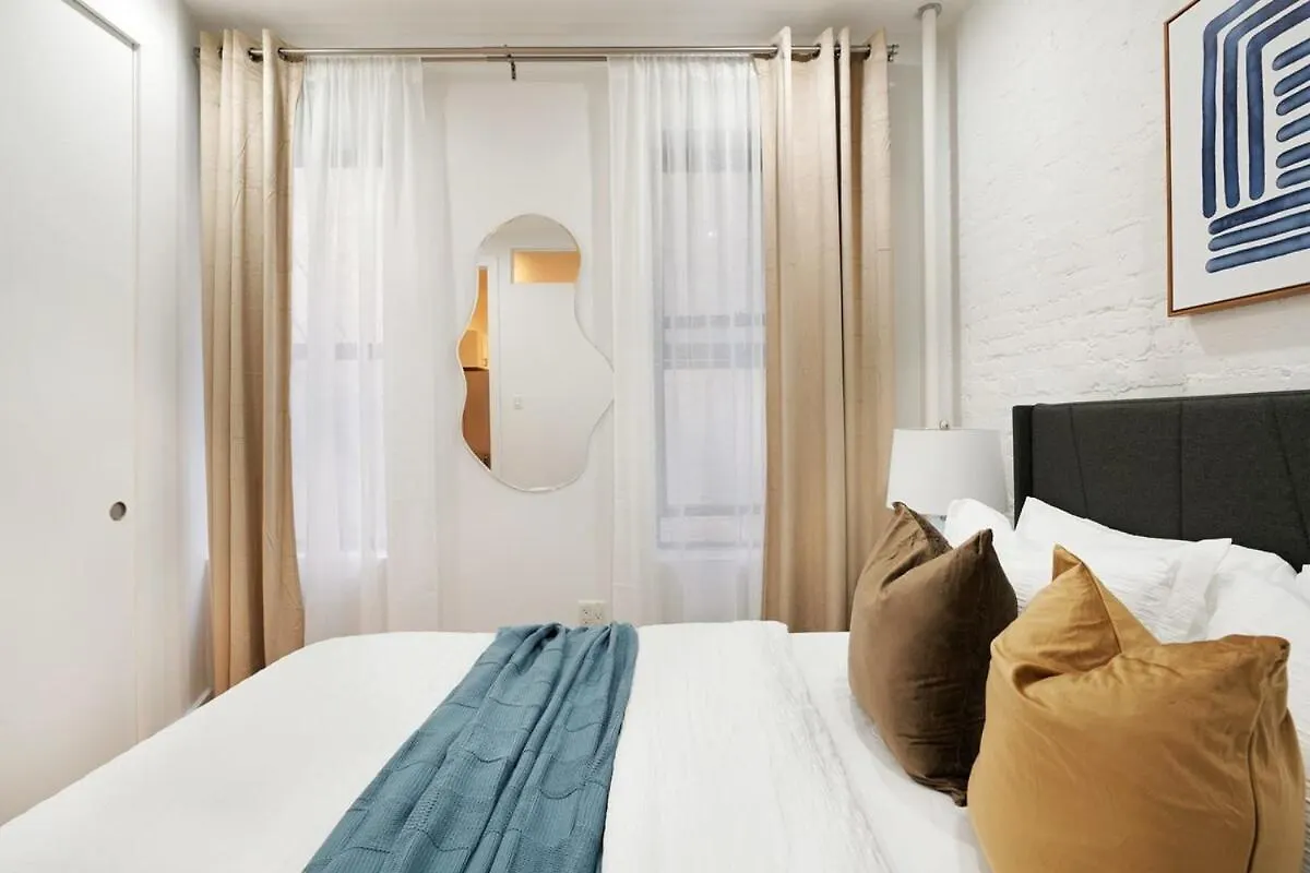 Apartment 1290-8 New Renovated 2 Bedrooms In Ues New York